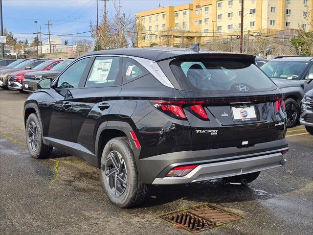 New 2026 Hyundai Tucson Blue SE w/ Tow & Go Package AWD/4WD image 5