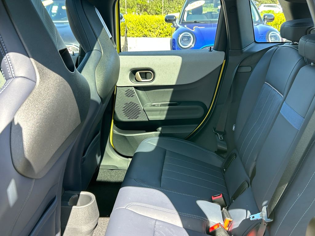 Used 2025 MINI Cooper S FWD image 29