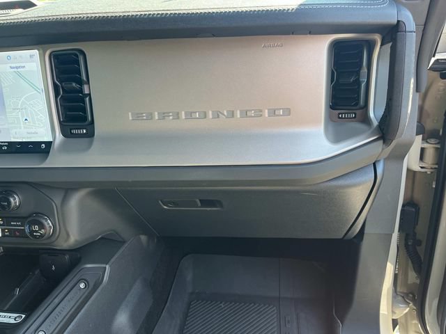 Used 2025 Ford Bronco Outer Banks AWD/4WD image 26
