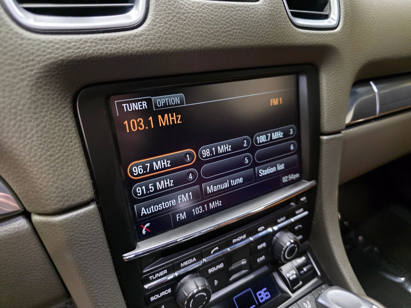 Used 2015 Porsche Cayman image 29