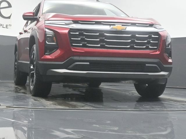 New 2026 Chevrolet Equinox LT image 3
