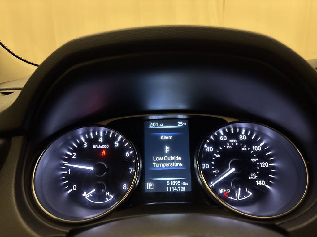 Used 2016 Nissan Rogue S image 17