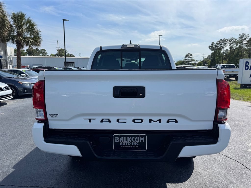 Used 2018 Toyota Tacoma SR RWD image 7