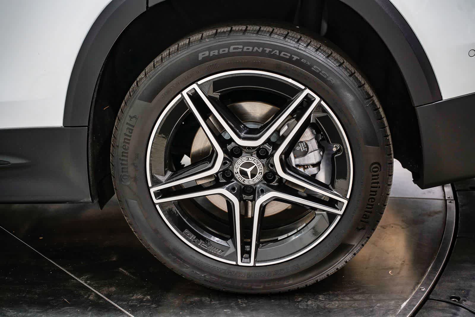 Certified 2023 Mercedes-Benz GLB 250 image 10