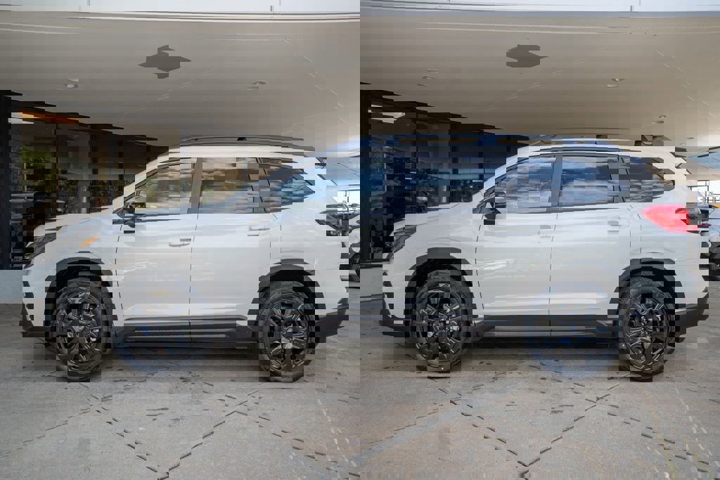 New 2025 Subaru Ascent Bronze Edition image 4