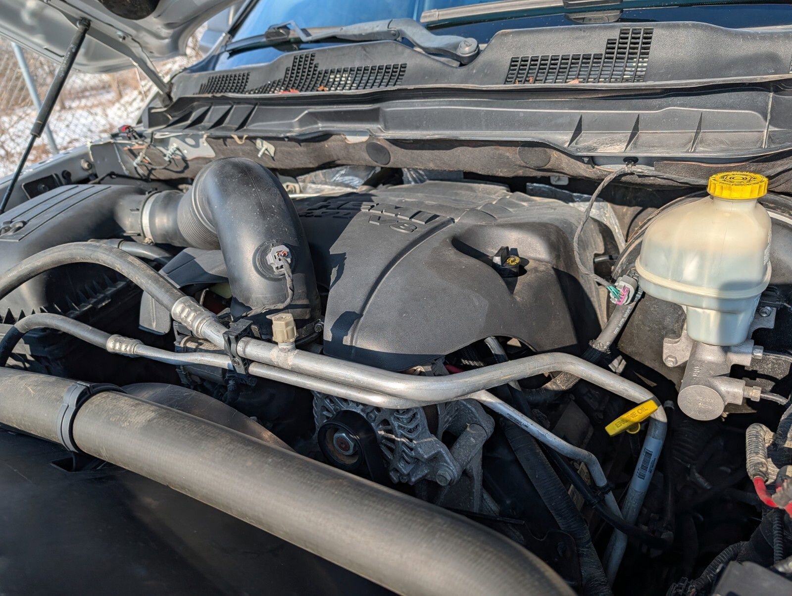 Used 2016 RAM 1500 Classic SLT image 27