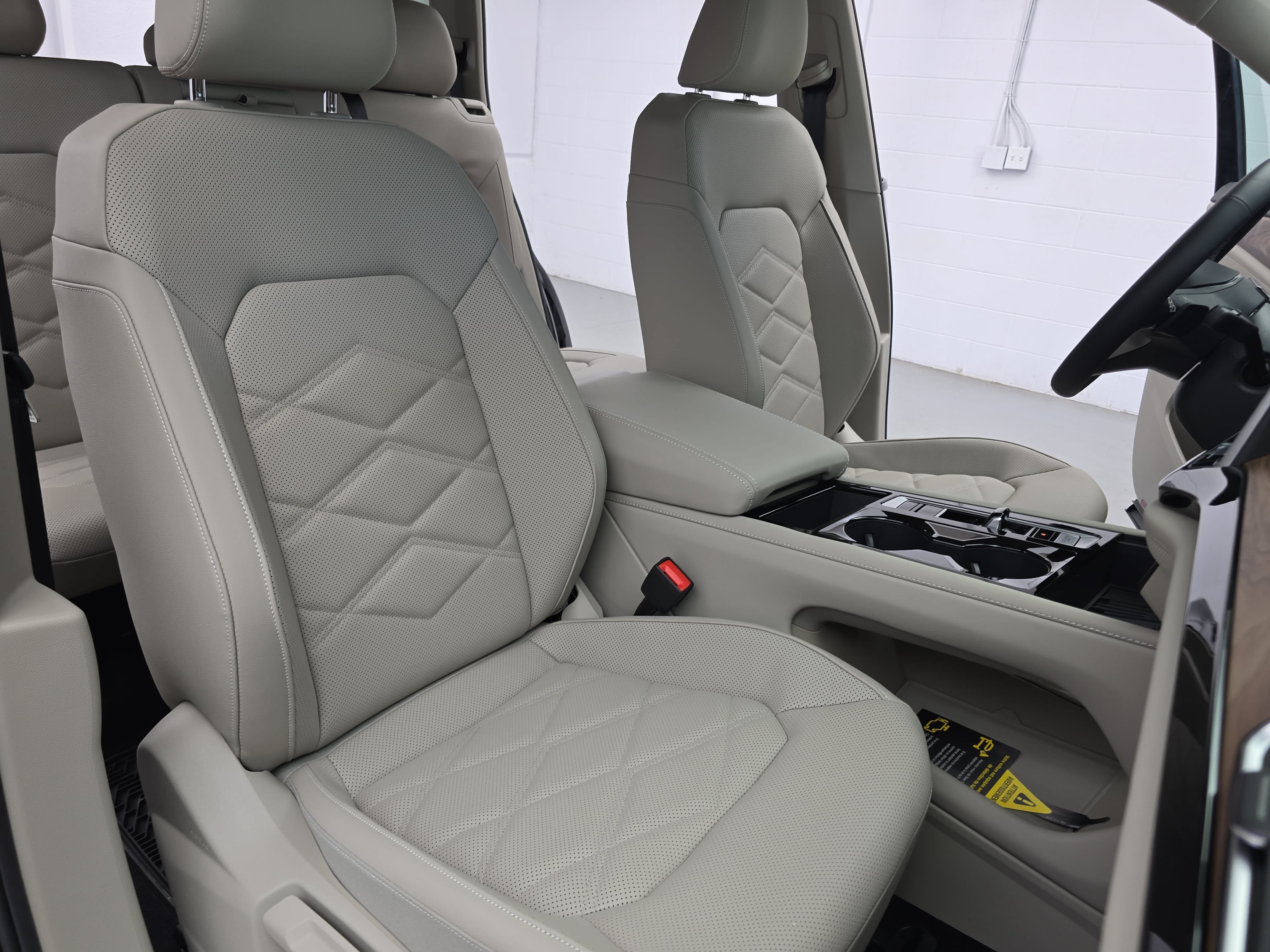 New 2026 Volkswagen Atlas SE FWD image 10