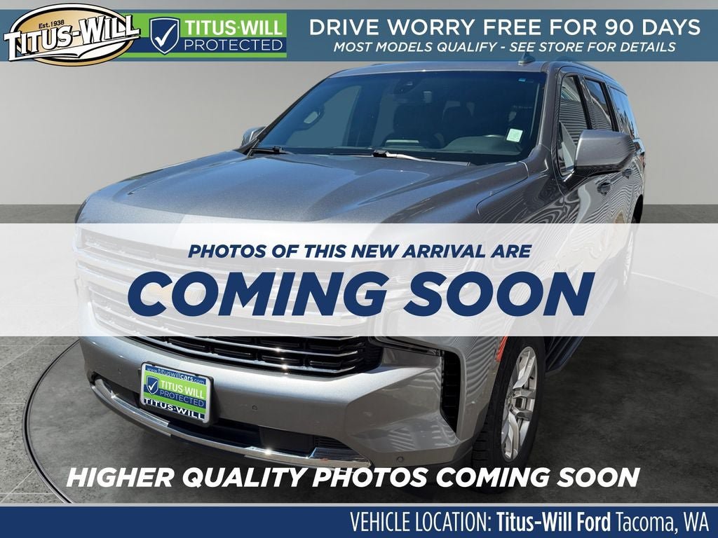 Used 2022 Chevrolet Suburban LT AWD/4WD image 2