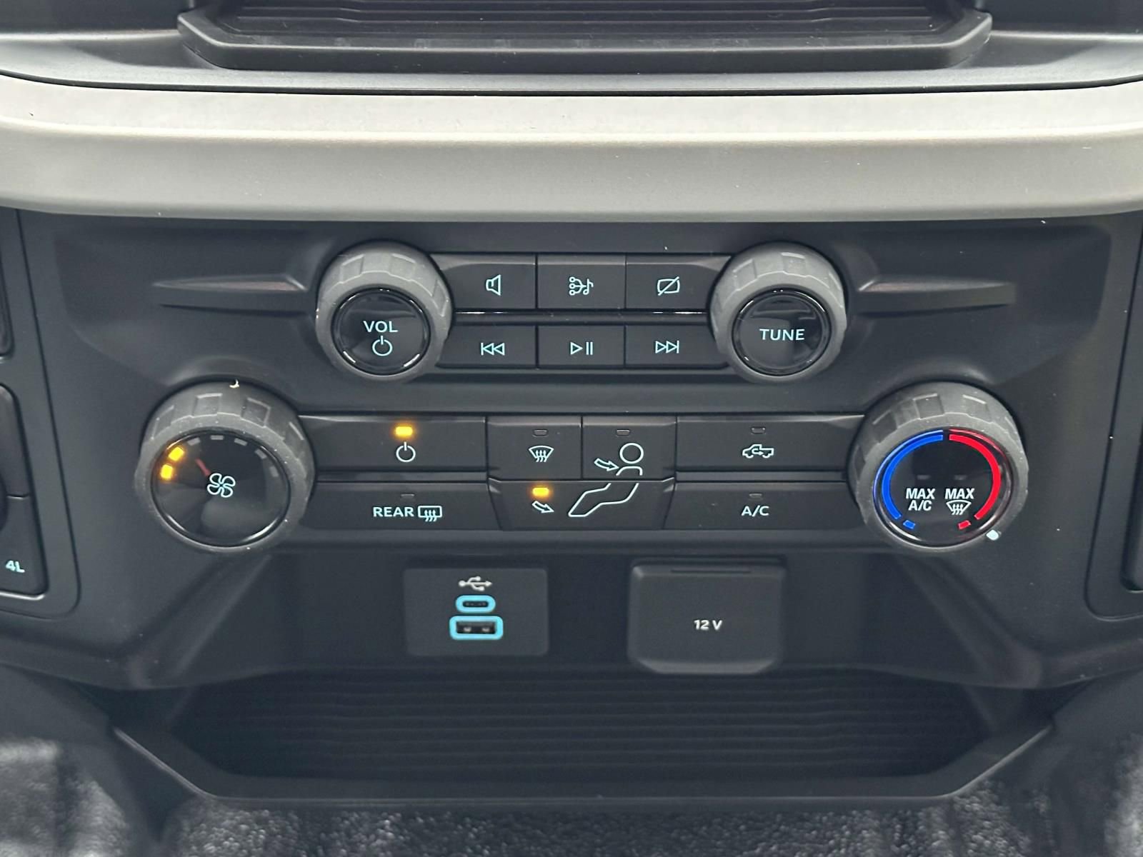 New 2024 Ford F350 XL w/ Snow Plow Prep Package image 17