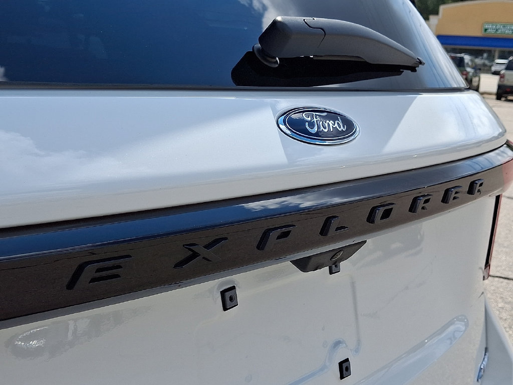 Used 2026 Ford Explorer ST-Line w/ ST-Line Street Pack AWD/4WD image 28