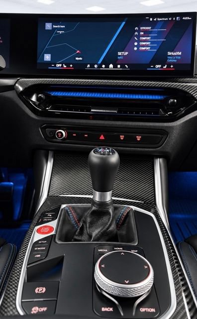 Used 2025 BMW M2 w/ Lighting Package RWD image 33