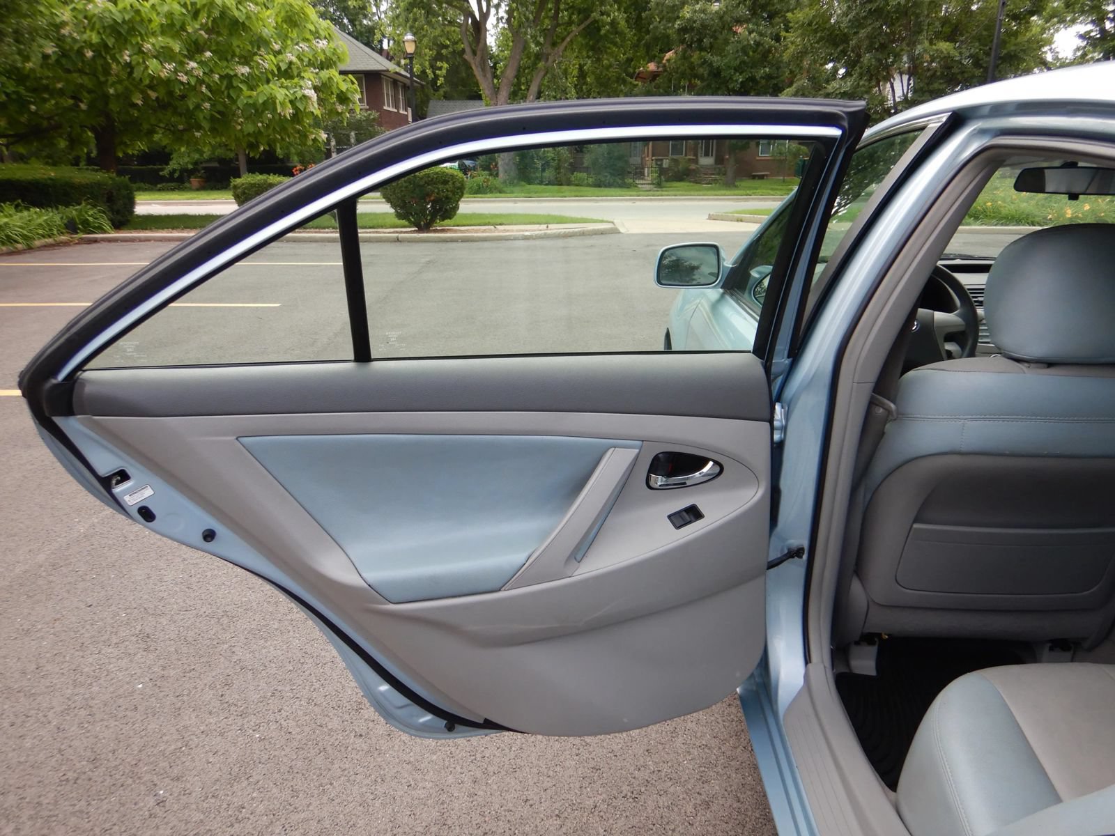 Used 2007 Toyota Camry LE FWD image 16