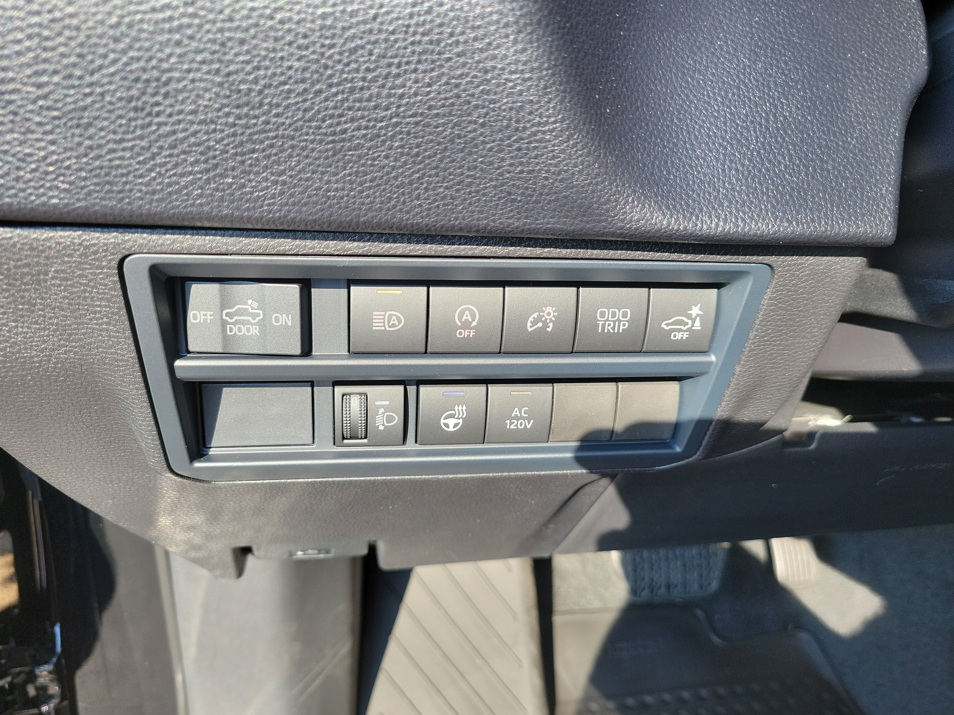 New 2026 Toyota Tundra SR5 w/ SR5 Premium Package image 32