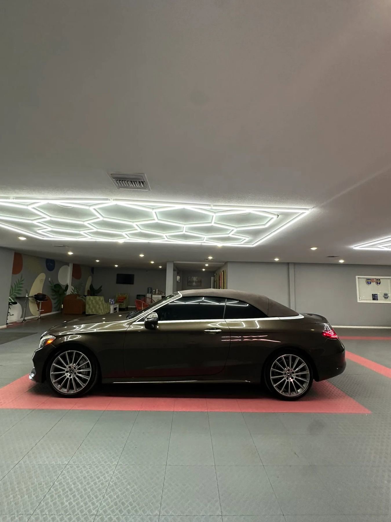 Used 2018 Mercedes-Benz C 300 Cabriolet image 12