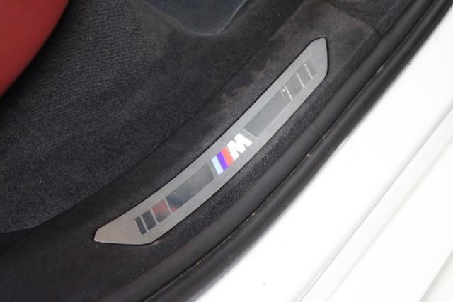 Used 2020 BMW X6 M50i AWD/4WD image 41