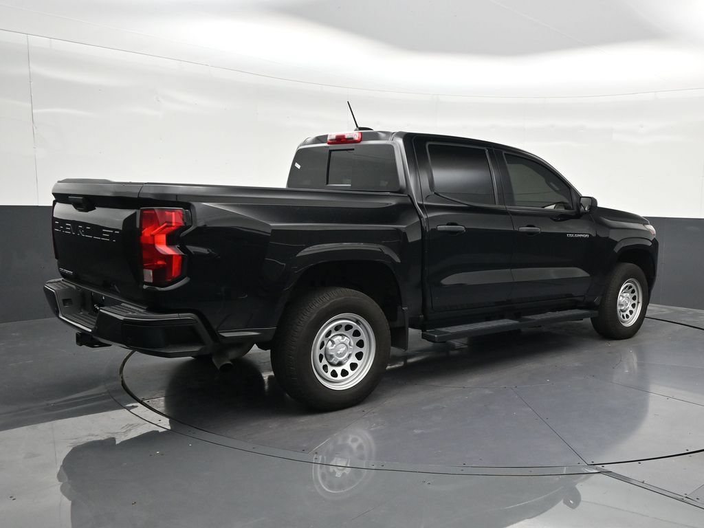Used 2025 Chevrolet Colorado W/T RWD image 5