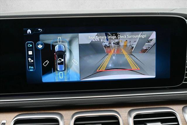 Used 2026 Mercedes-Benz GLS 450 4MATIC image 16