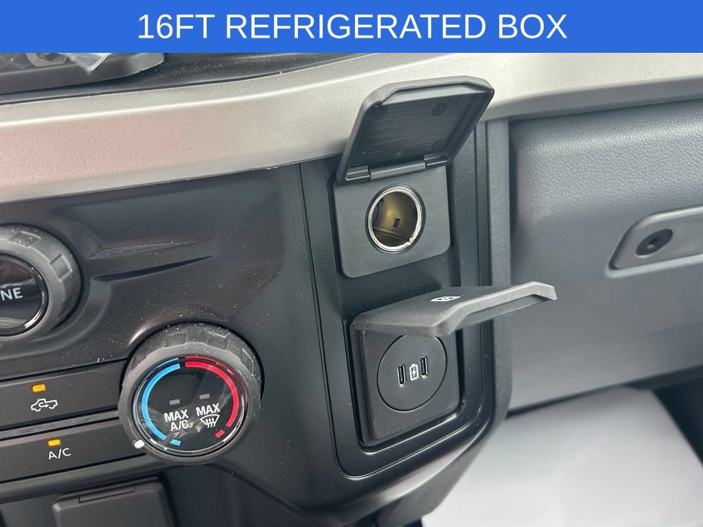 New 2026 Ford F550 2WD Regular Cab Super Duty image 23