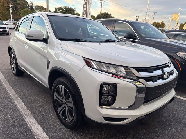 Used 2021 Mitsubishi Outlander Sport SE FWD image 13