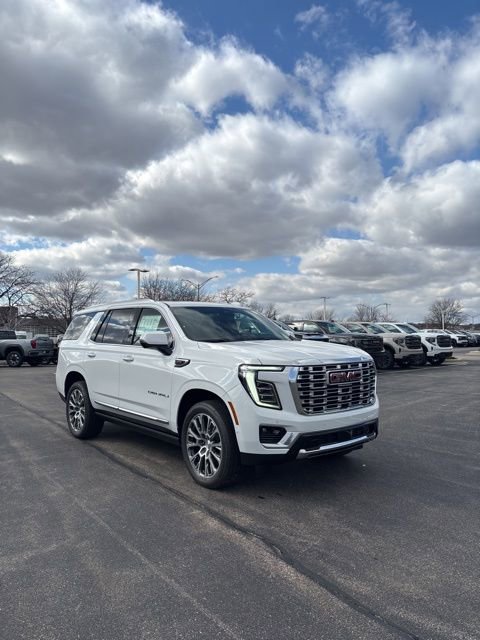 New 2026 GMC Yukon Denali w/ Sun & Power Step Package image 2