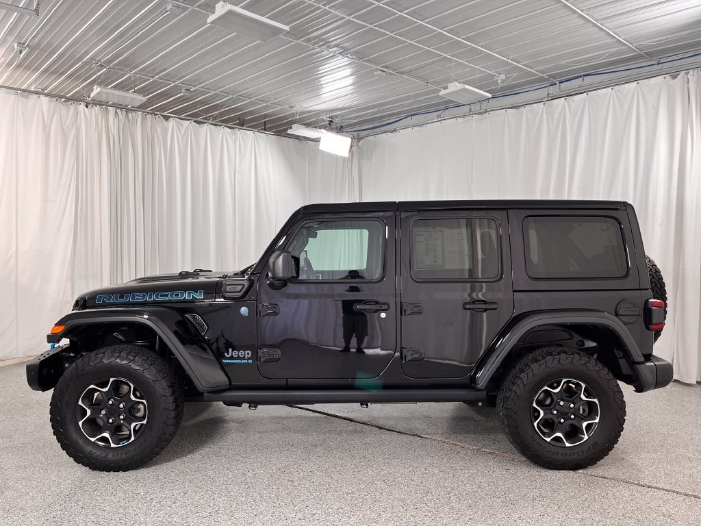Used 2023 Jeep Wrangler Unlimited Rubicon 4xe w/ Steel Bumper Group AWD/4WD image 11