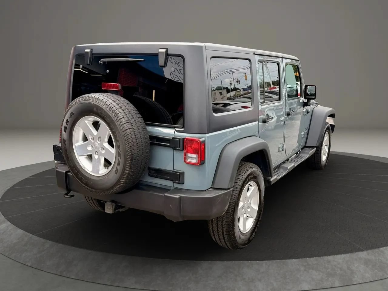 Used 2015 Jeep Wrangler Unlimited Sport w/ Quick Order Package 24S AWD/4WD image 4