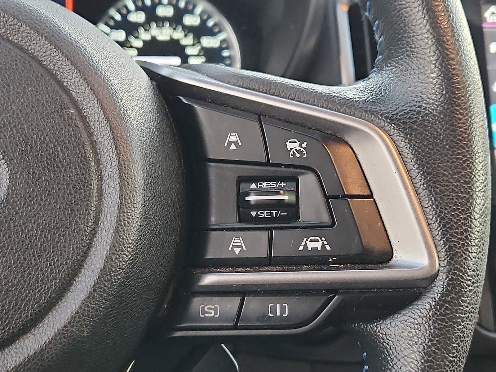 Used 2019 Subaru Crosstrek Hybrid w/ Moonroof Package w/Navigation image 22