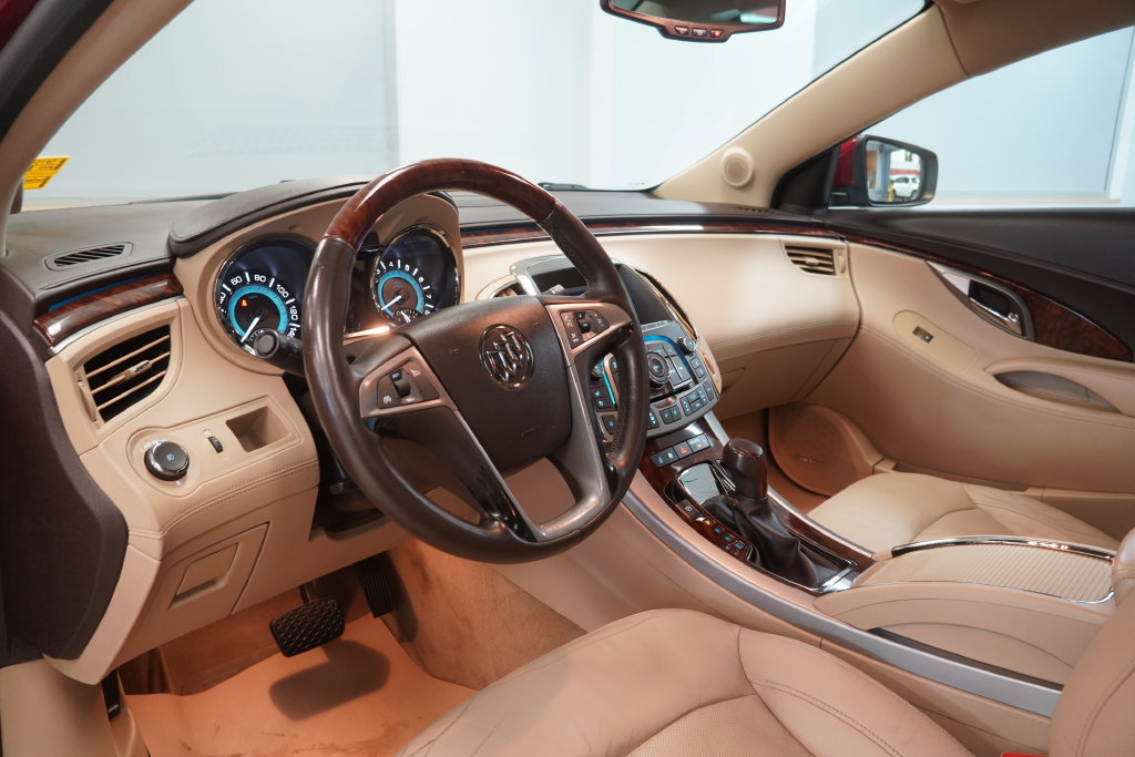 Used 2010 Buick LaCrosse CXS FWD image 7