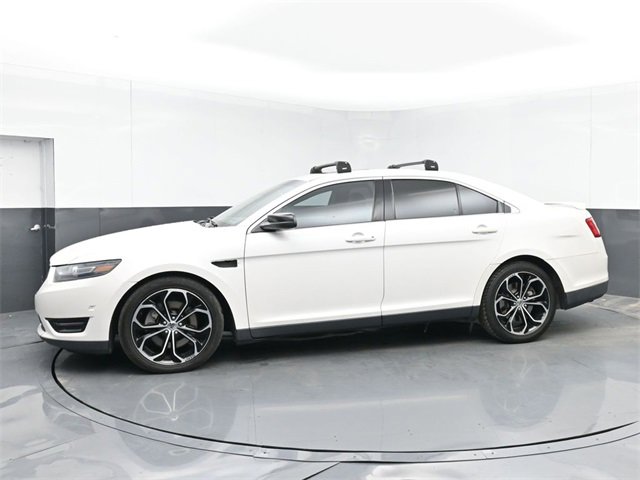 Used 2013 Ford Taurus SHO image 11