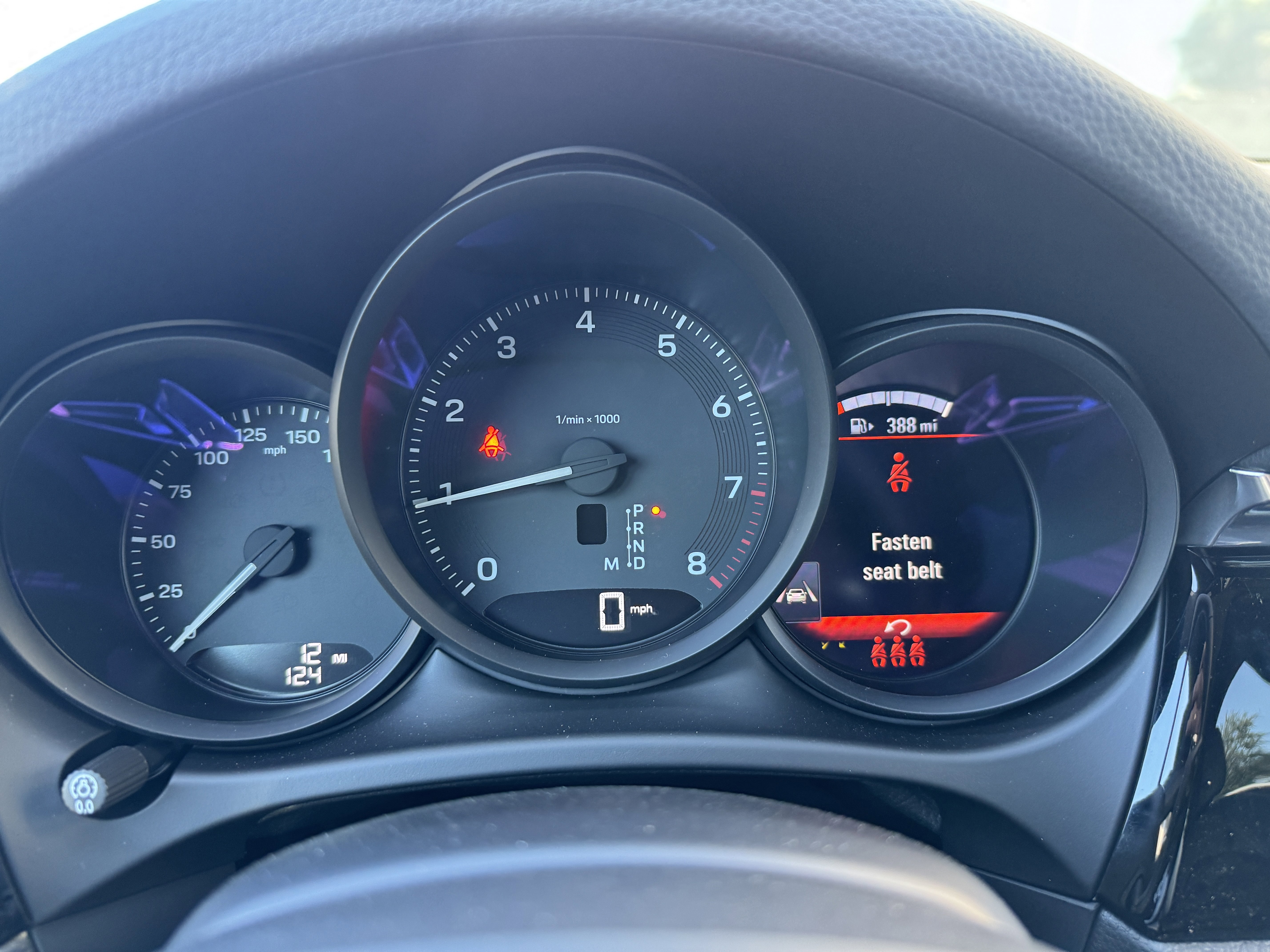 New 2026 Porsche Macan image 34