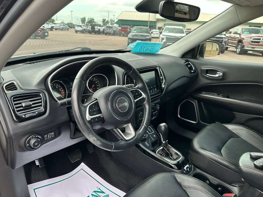 Used 2019 Jeep Compass Limited AWD/4WD image 13