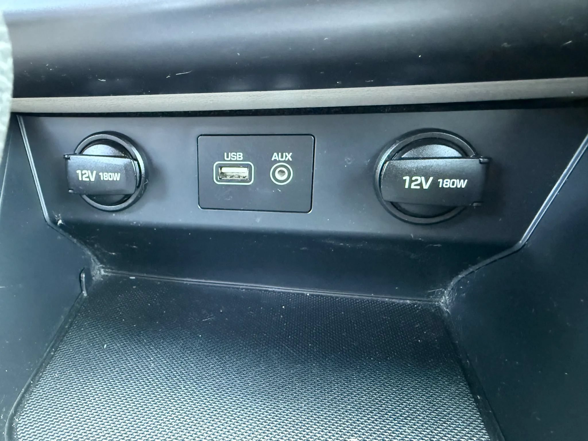 Used 2018 Hyundai Sonata SE FWD image 30