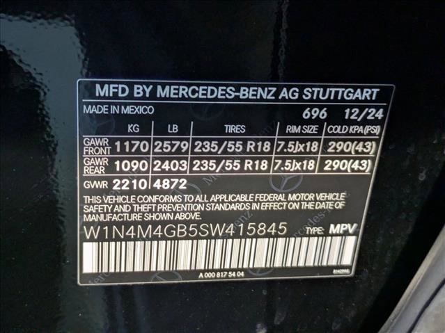 Certified 2025 Mercedes-Benz GLB 250 image 27