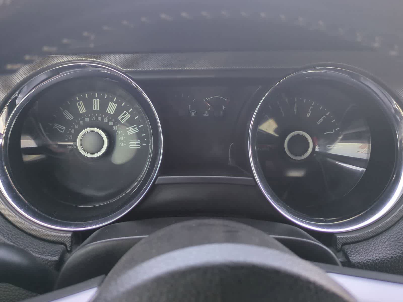 Used 2014 Ford Mustang Convertible RWD image 30