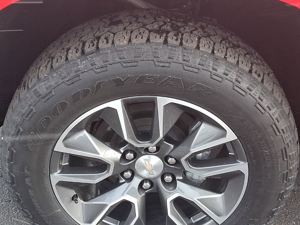 Used 2022 Chevrolet Silverado 1500 LT w/ Protection Package image 13