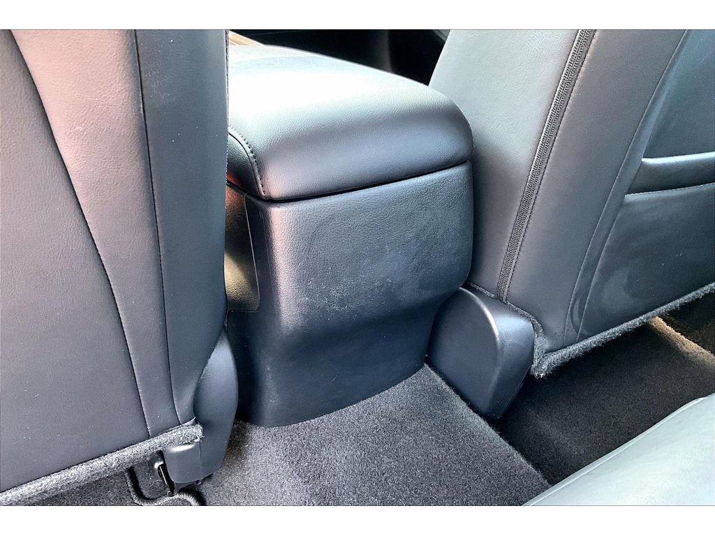 Used 2025 MAZDA MAZDA3 s FWD image 34