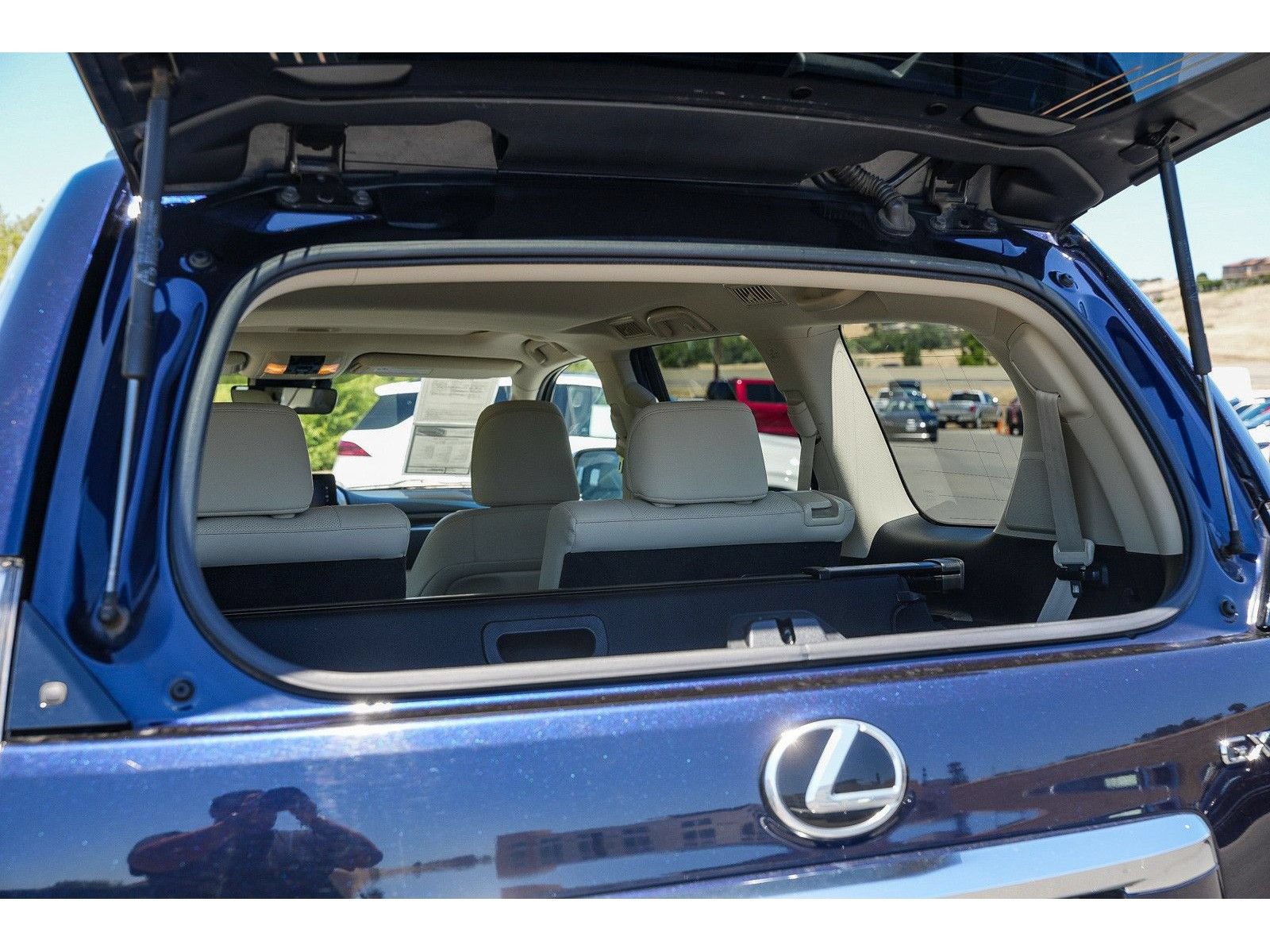 Used 2022 Lexus GX 460 Premium AWD/4WD image 26