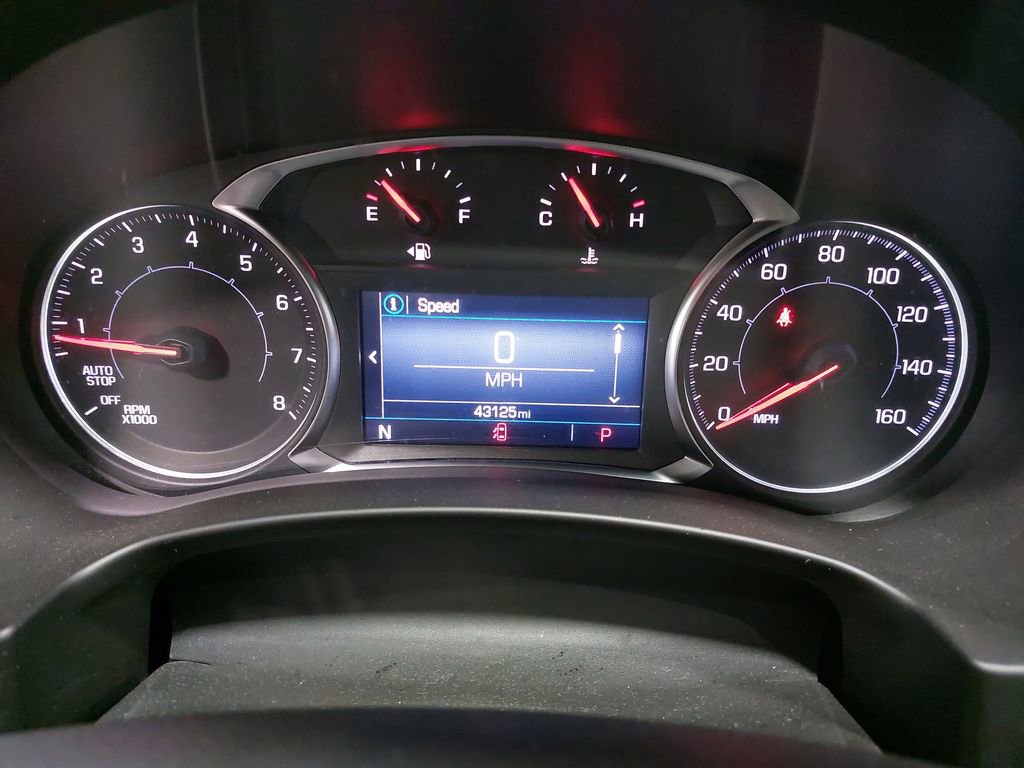 Used 2023 GMC Terrain SLE w/ Driver Convenience Package image 18