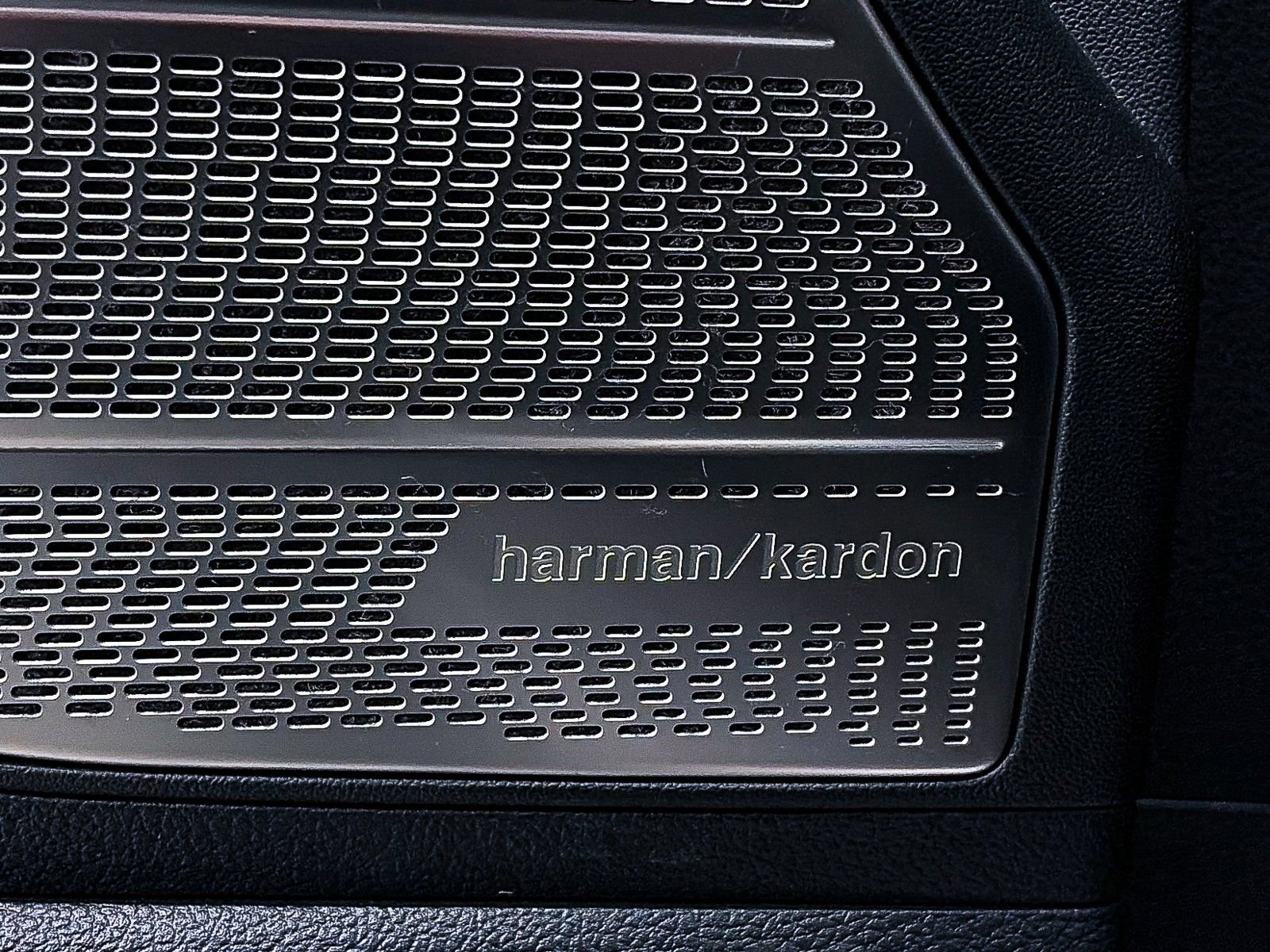 Used 2020 Hyundai Palisade Limited image 5