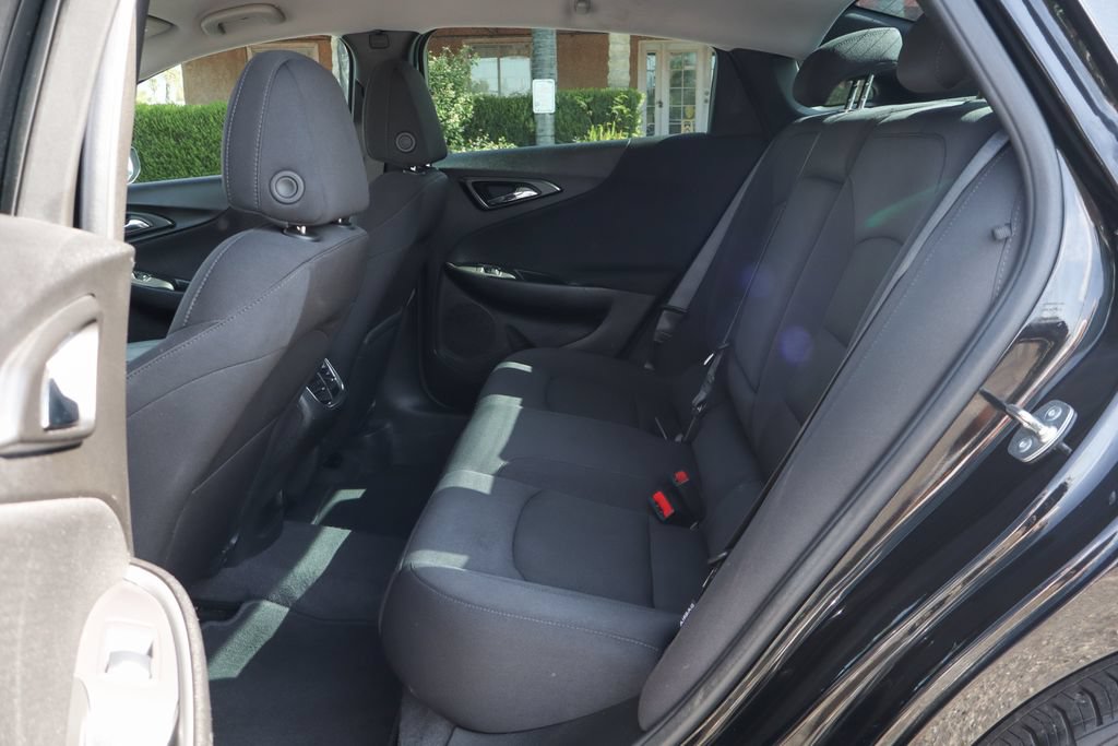 Used 2025 Chevrolet Malibu LT w/ Midnight Edition FWD image 40