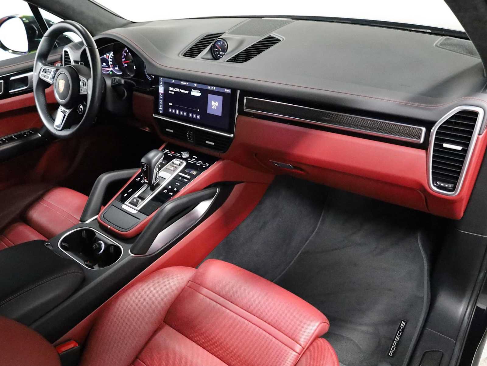 Used 2019 Porsche Cayenne Turbo AWD/4WD image 6