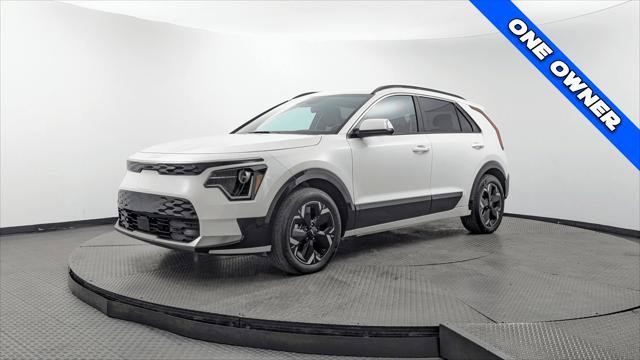Used 2023 Kia Niro Wind FWD image 2