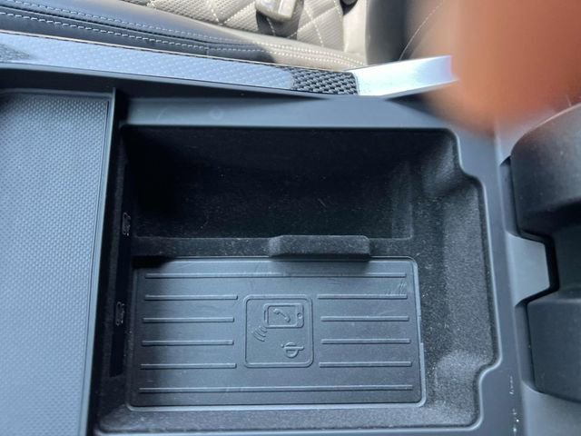 Used 2023 Audi SQ8 Premium Plus image 33