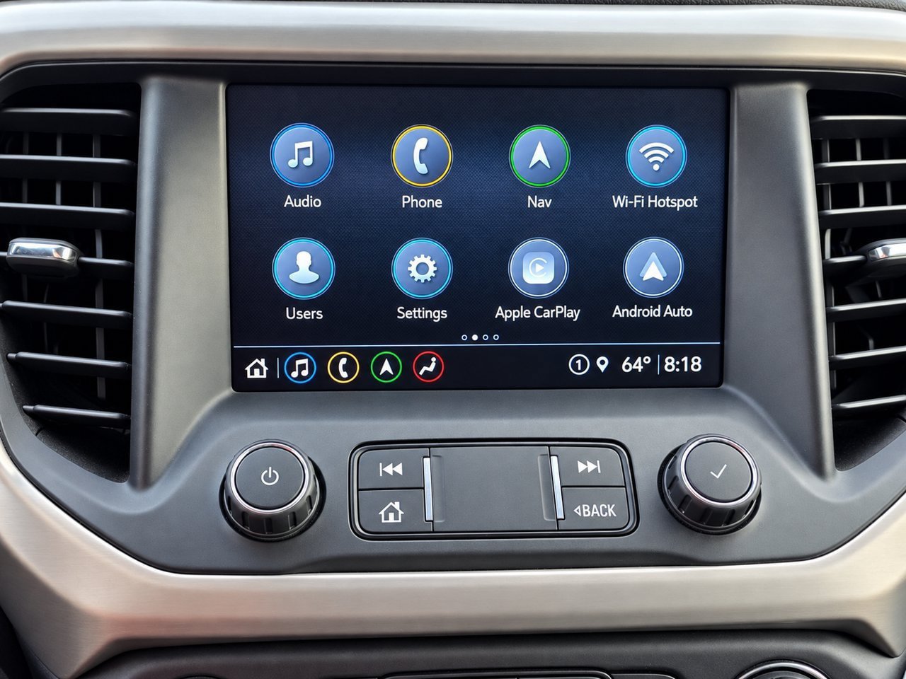 Used 2021 GMC Acadia Denali w/ Denali Technology Package FWD image 17
