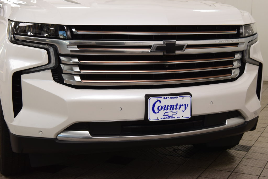 Used 2023 Chevrolet Tahoe High Country AWD/4WD image 13