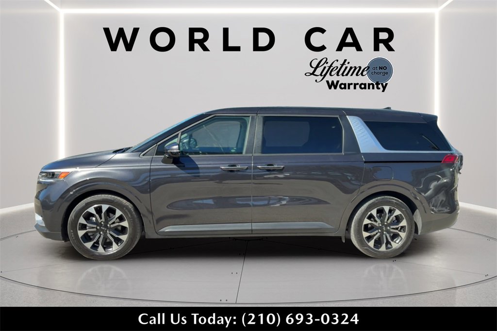 Certified 2024 Kia Carnival EX image 6