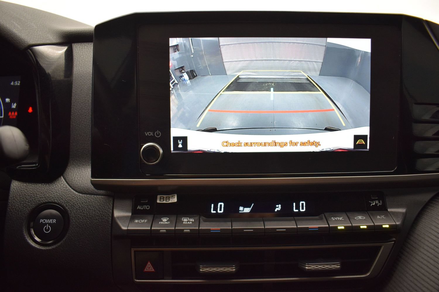 Used 2026 Toyota Camry SE FWD image 16