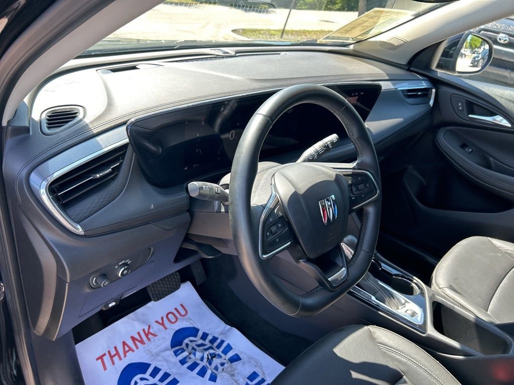 Used 2024 Buick Encore GX Sport Touring image 15