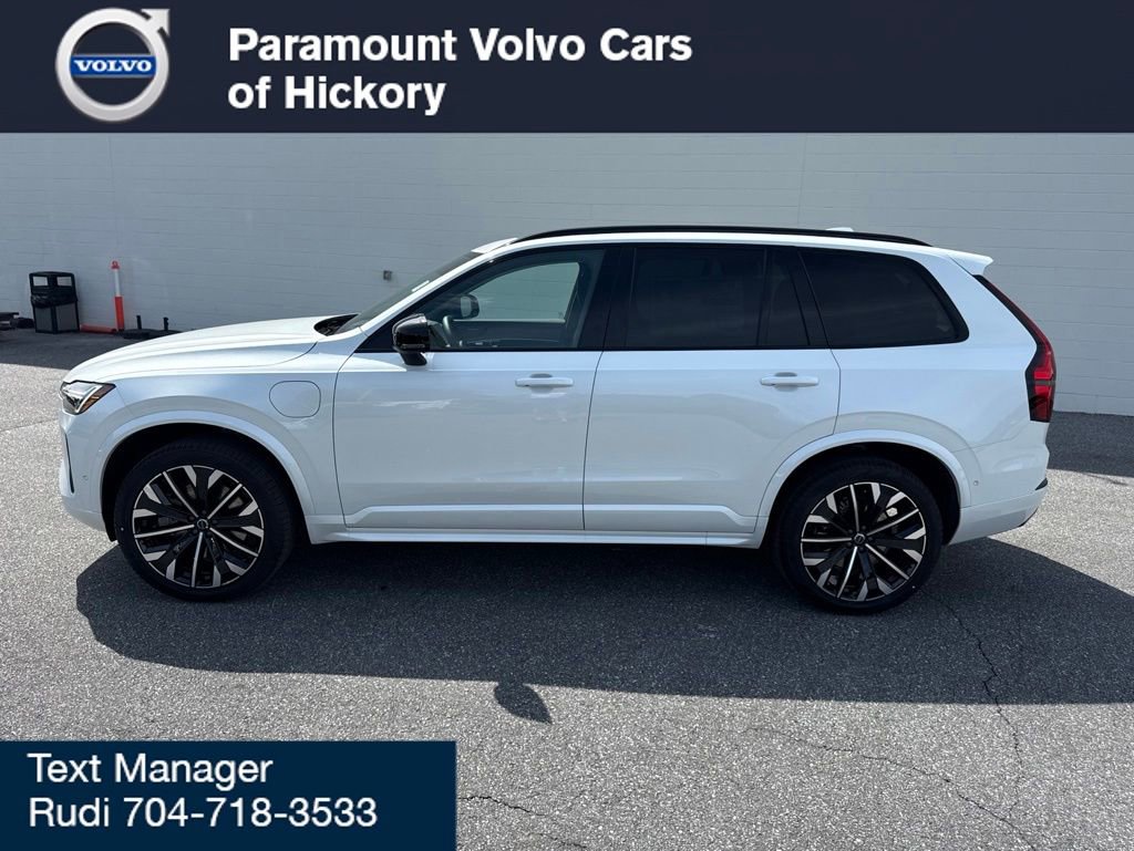 New 2026 Volvo XC90 T8 Ultra w/ Protection Package Premier AWD/4WD image 4