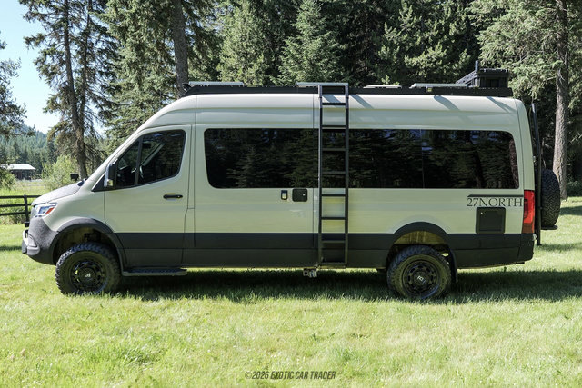 Used 2024 Mercedes-Benz Sprinter 2500 image 3